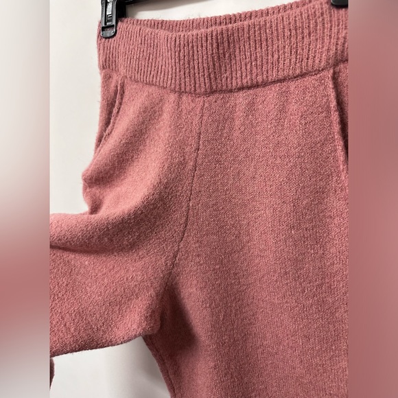 Rag & Bone Sweater/Pant set. Sweater is size XXS and sweatpants are size XS. - Picture 15 of 15